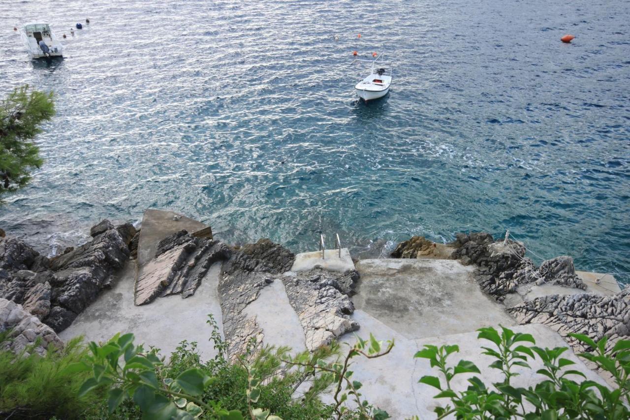 Apartments By The Sea Zavalatica, Korcula - 189 Bagian luar foto